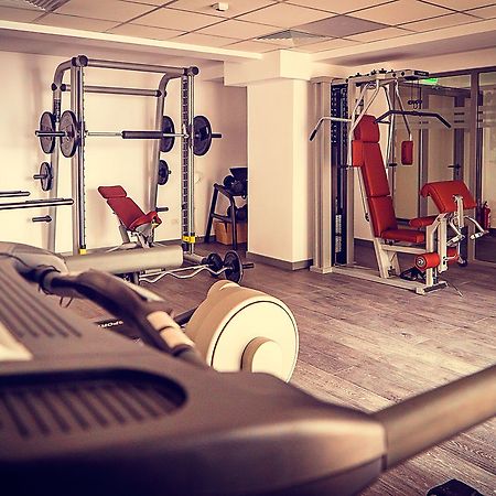 Perla Hotel Slănic-Moldova エクステリア 写真